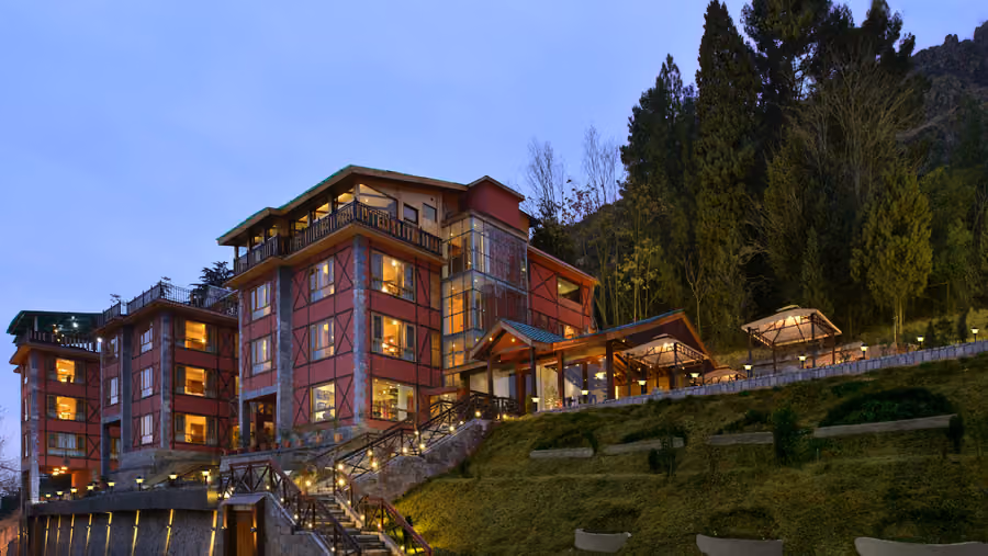 Stay in Srinagar