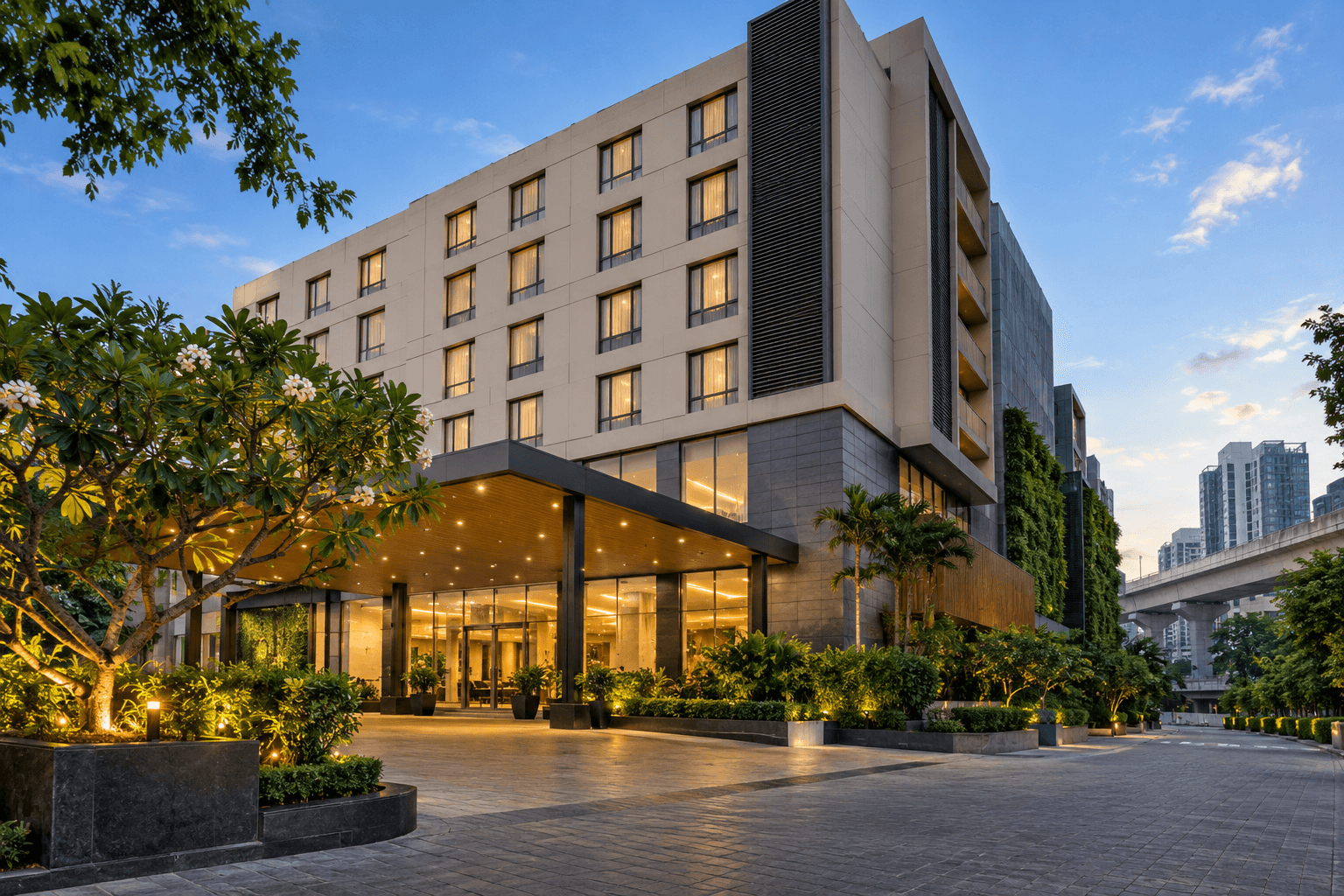 Davanam Sarovar Portico Suites, Bangalore